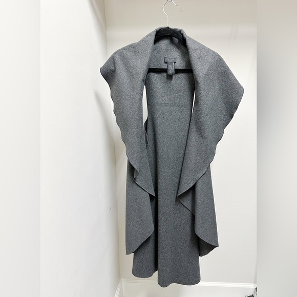 RD Style Sleeveless Wool Cape - Picture 1 of 3